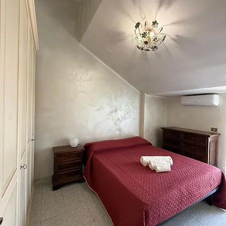 Residenza Anagnina 2 * Rome